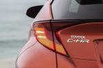 Toyota C-HR Hybrid 2019 года (WW)
